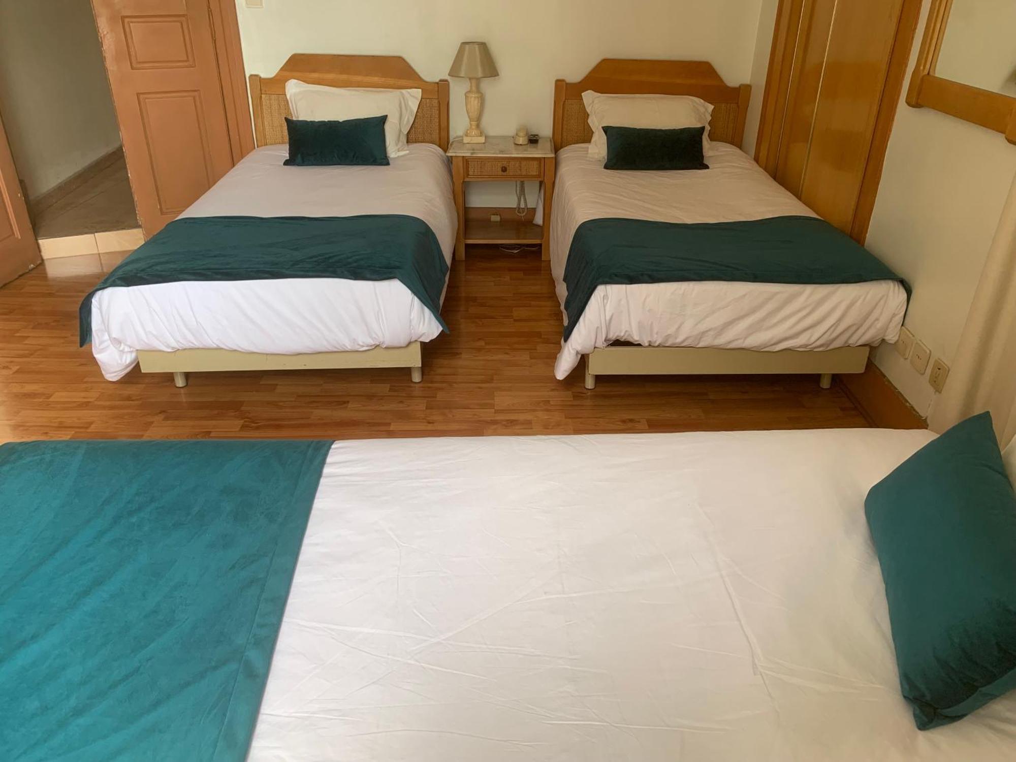 Residencial Roxi Hotell Lisboa Exteriör bild