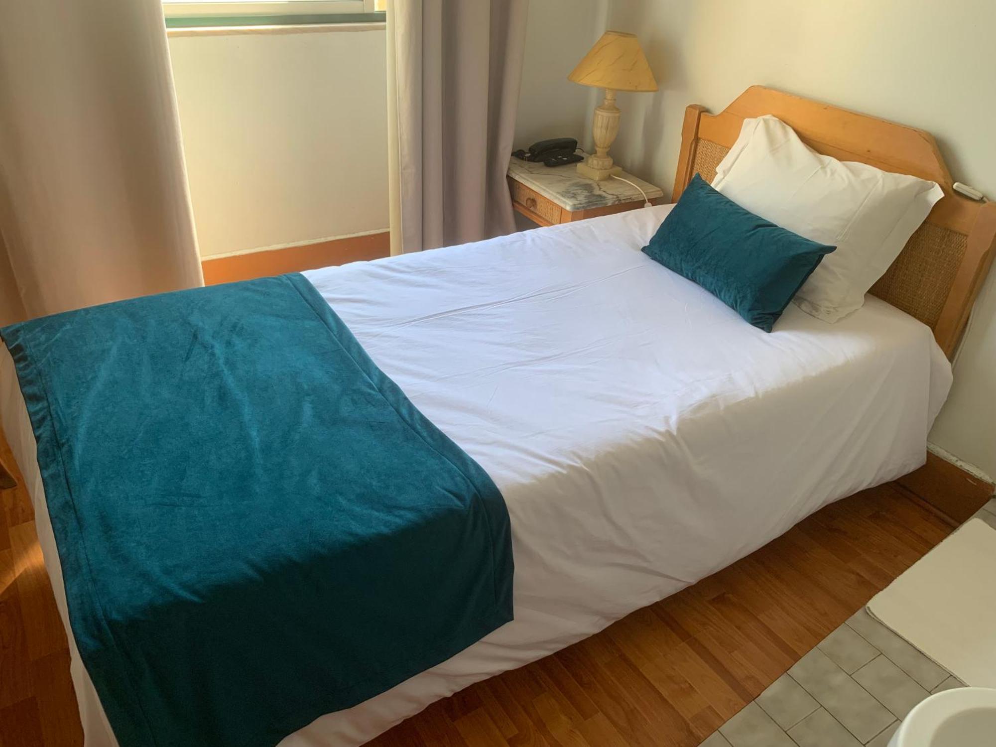 Residencial Roxi Hotell Lisboa Exteriör bild