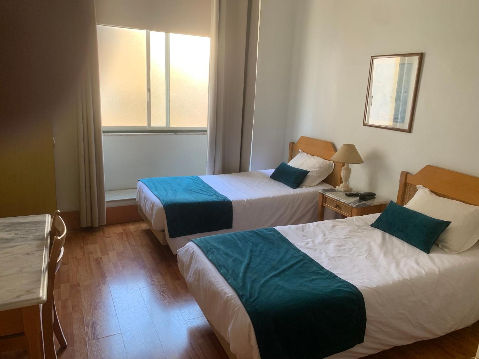 Residencial Roxi Hotell Lisboa Exteriör bild